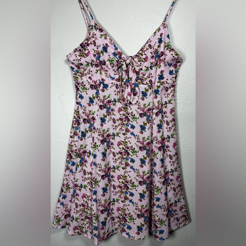Madeline‎ & Monroe Floral Pink Tie Bust Dress Junior’s Size Medium